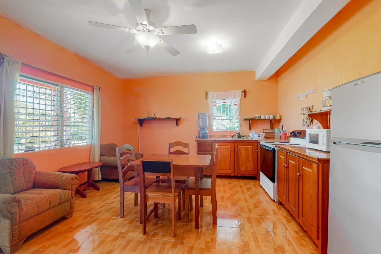 De Real Macaw Apartment Caye Caulker Luaran gambar